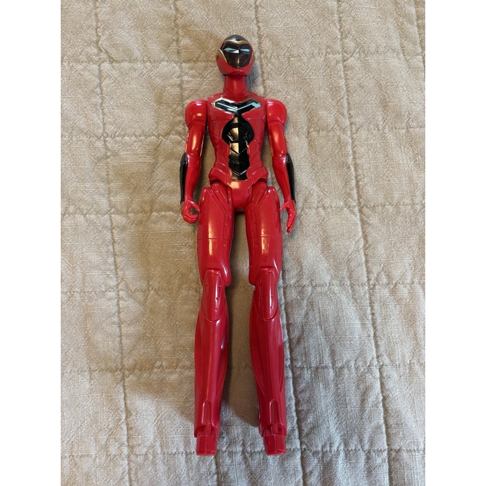 Hasbro Wakanda Forever Marvel Black Panther IronHeart Titan Hero Series Action
